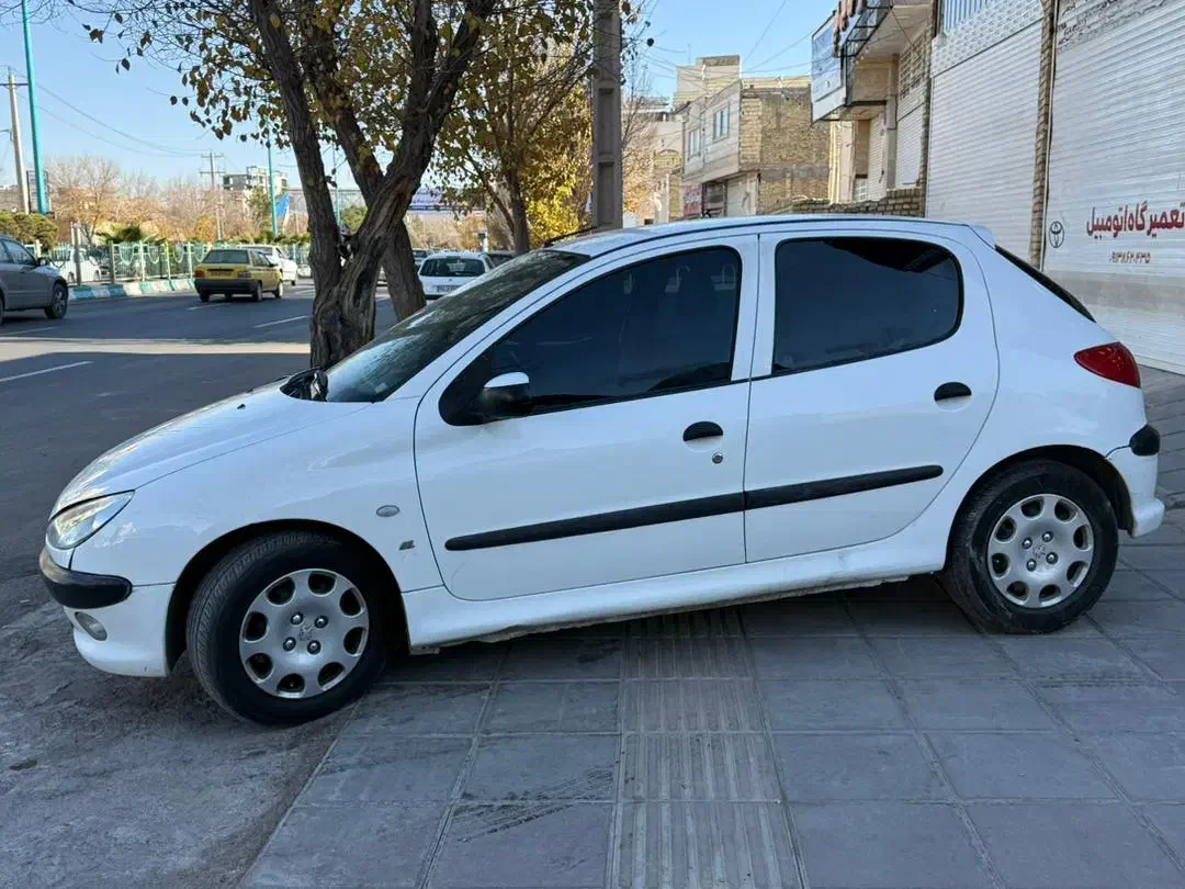 206 تیپ 2|خودرو سواری و وانت|یزد, |دیوار