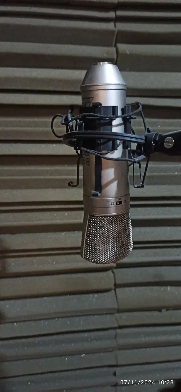 میکروفون استودیویی بهرینگرB2|آلات موسیقی|بجنورد, |دیوار