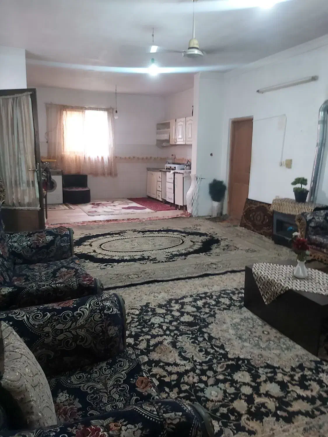 خانه ویلای مستقل با تمام امکانات|اجارهٔ کوتاهمدت آپارتمان و سوئیت|قائمشهر, |دیوار