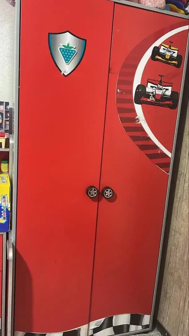 تخت کودک|تخت و سرویس خواب|شیراز, کوشک میدان|دیوار