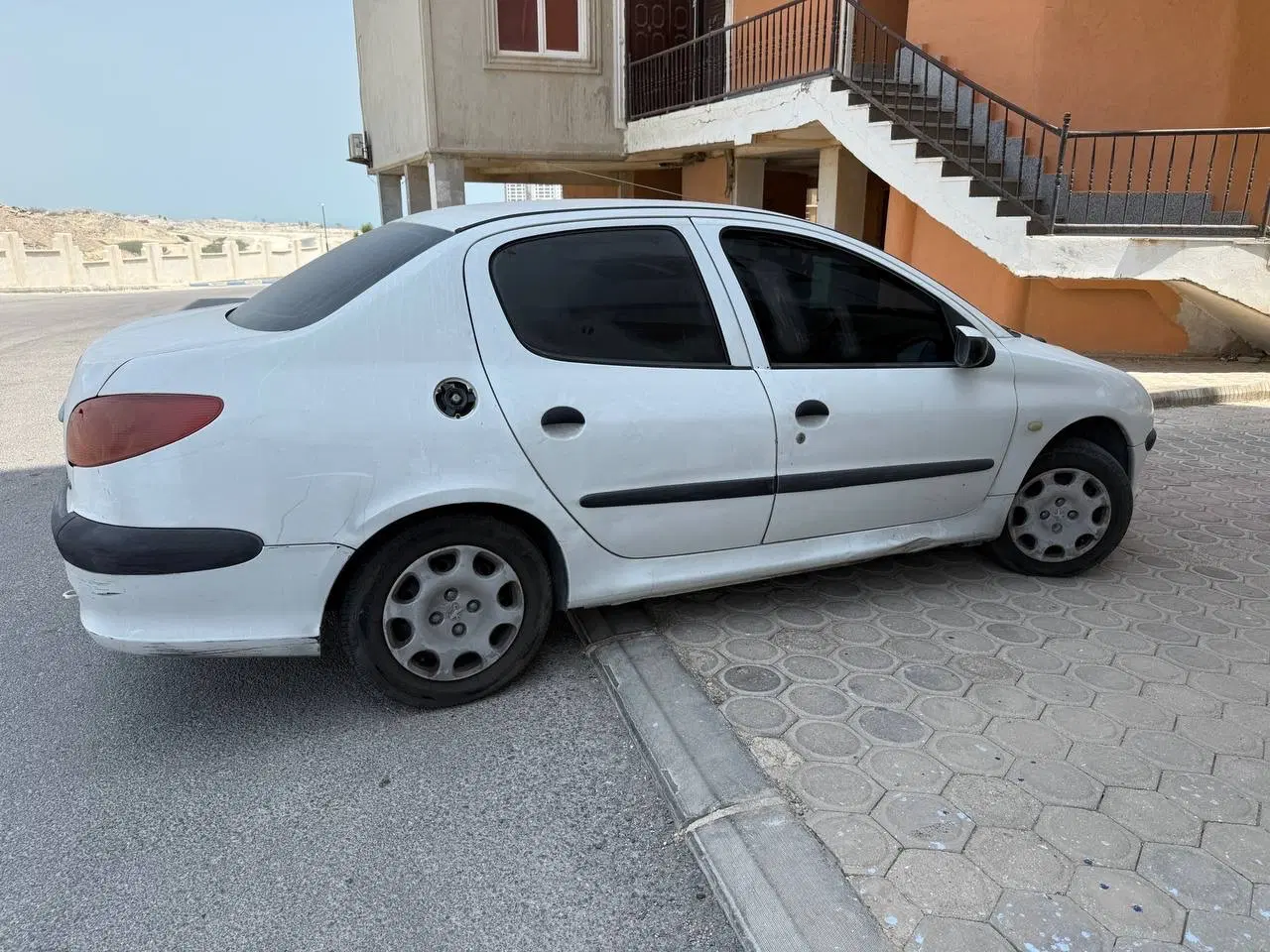 پژو ۲۰۶ v8|خودرو سواری و وانت|قشم, |دیوار