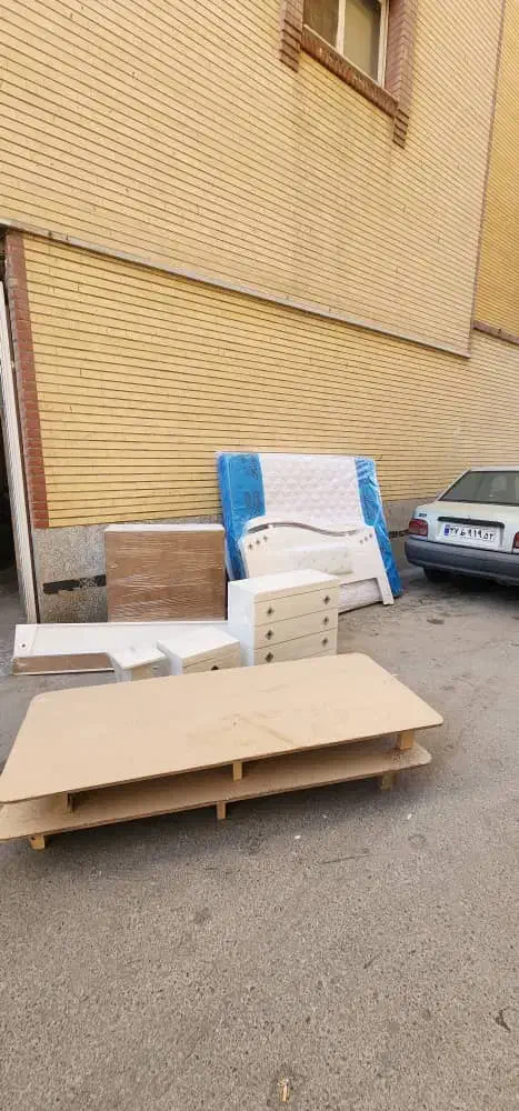 سرویس خواب دو نفره نو همراه با تشک رویال نو|تخت و سرویس خواب|شهرضا, |دیوار