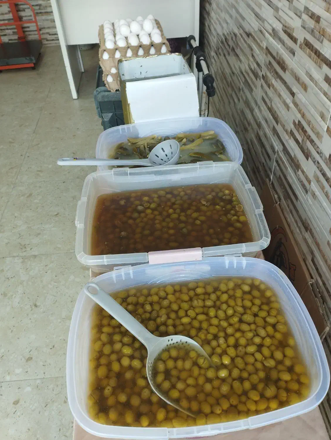 مرغ سمین درشت و ریز سینه دار با رستوران کبابی|خوردنی و آشامیدنی|رشت, نخودچر|دیوار