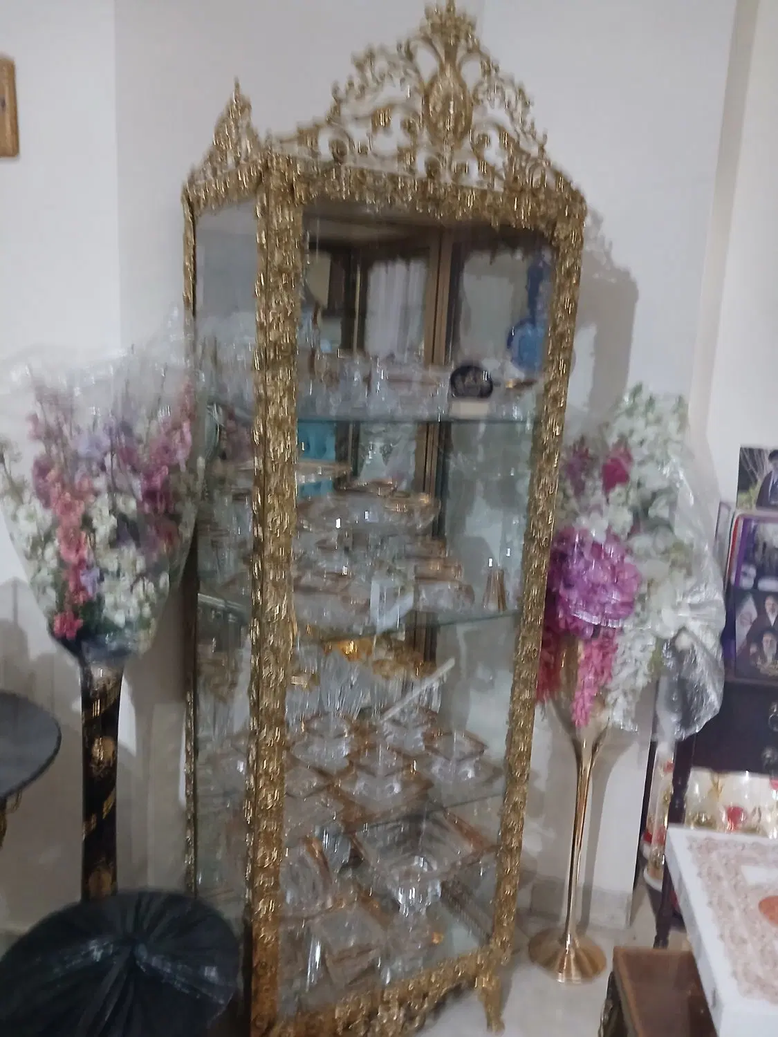 بوفه وساعت ایستاده تمام برنز برنج گل رزاصل نونو|بوفه، ویترین، کنسول|تهران, شکوفه|دیوار
