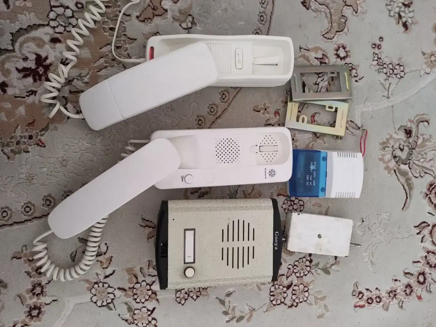 ایفون صوتی|صوتی و تصویری|دورود, |دیوار