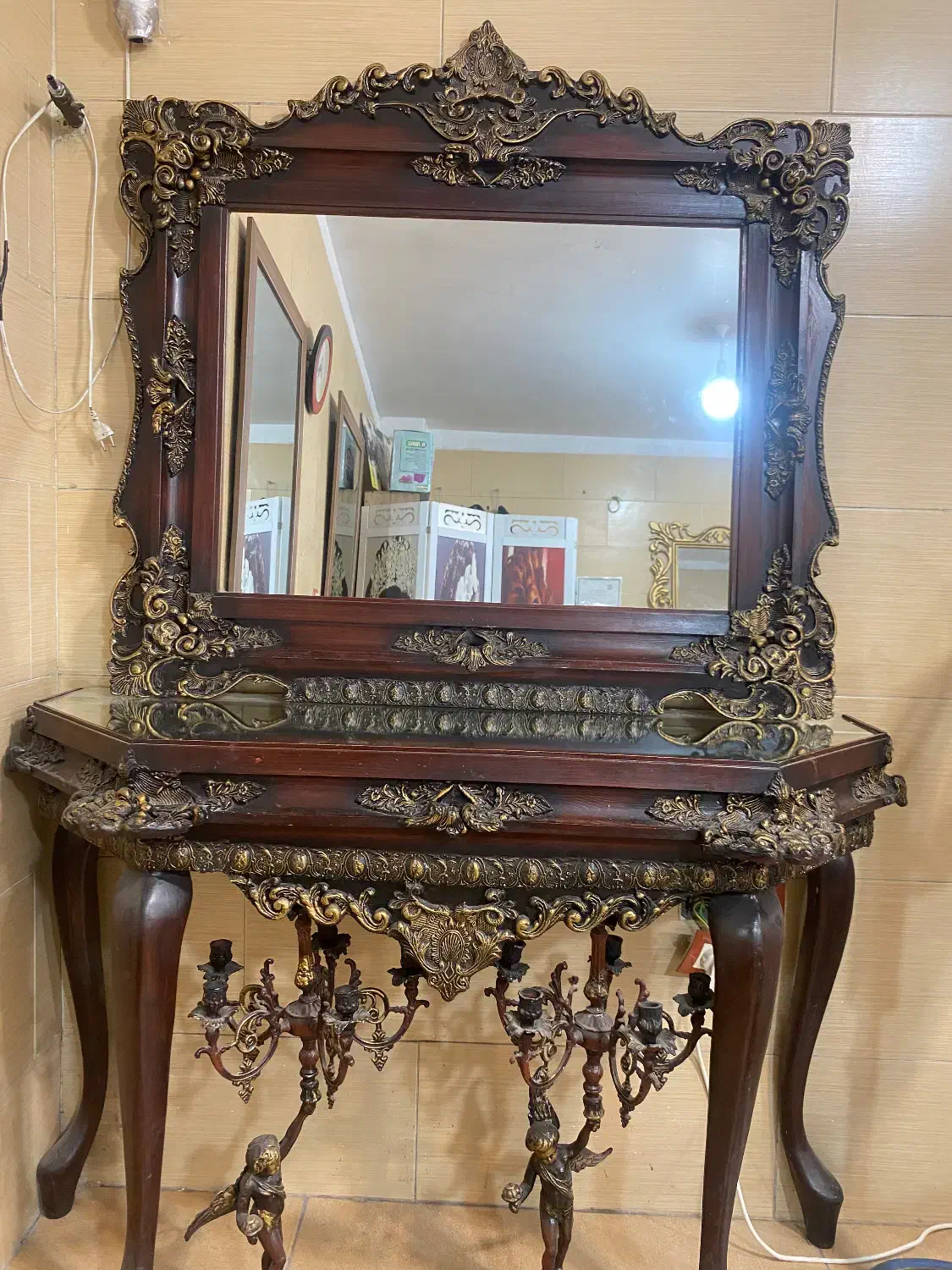 میزکنسول وصندلی اصلاح|بوفه، ویترین، کنسول|تهران, بهداشت|دیوار