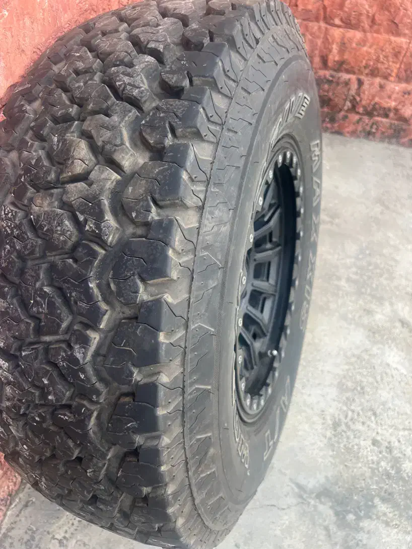 فروش لاستیک و رینگ آفرودی|قطعات یدکی و لوازم جانبی|نوشهر, |دیوار