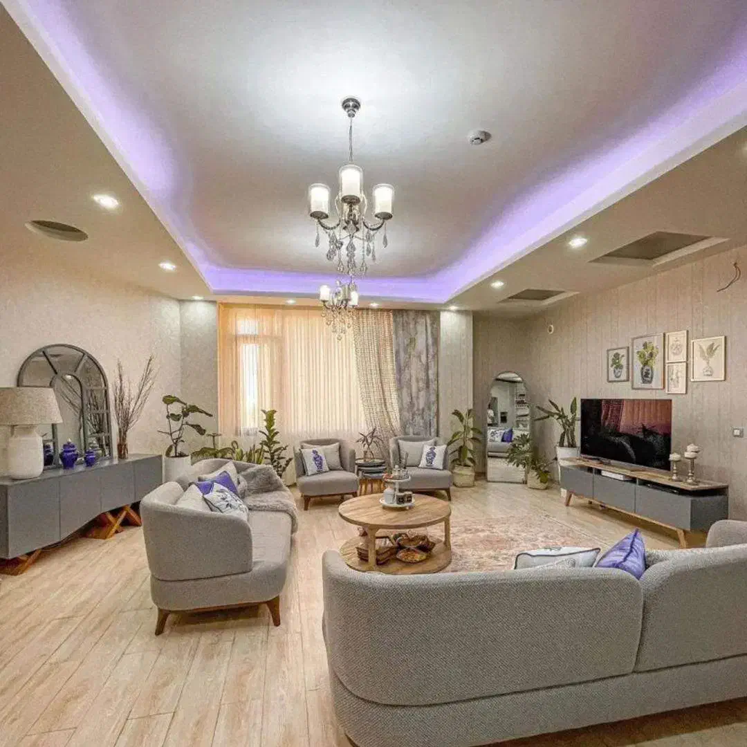 رهن آپارتمان 134 متری *سه خوابه *شهید عراقی