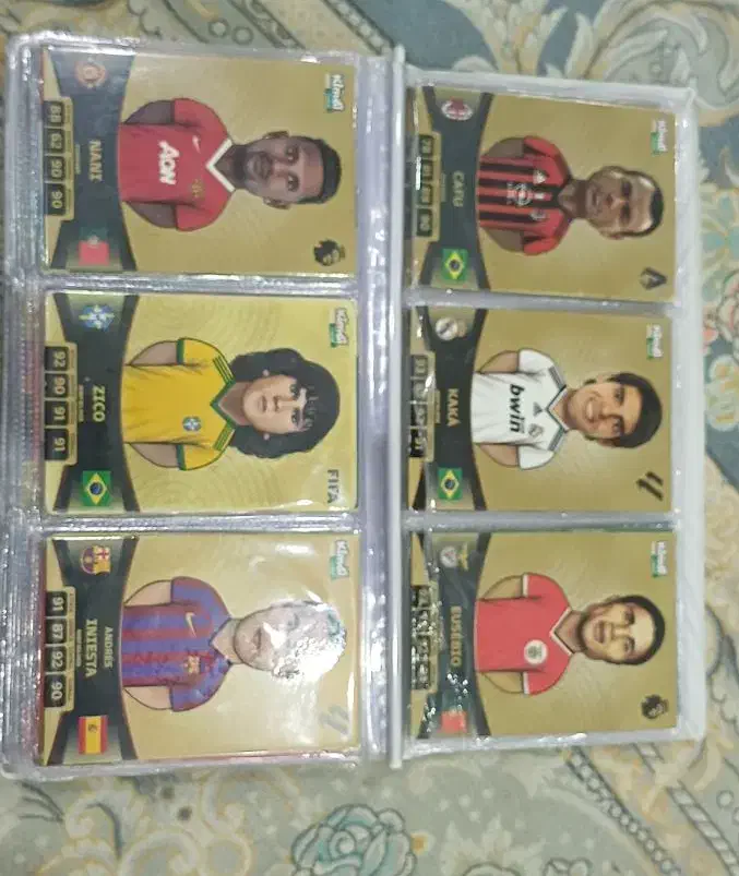 کیمدی به همراه آلبوم|کلکسیون و سرگرمی|رشت, جماران|دیوار