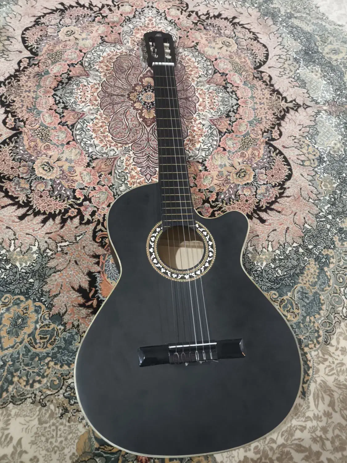 گیتار|گیتار، بیس، امپلیفایر|دوگنبدان, |دیوار