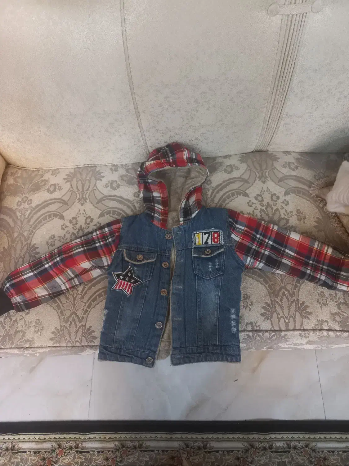 کاپشن بچه گانه|کفش و لباس بچه|تهران, سازمان آب|دیوار