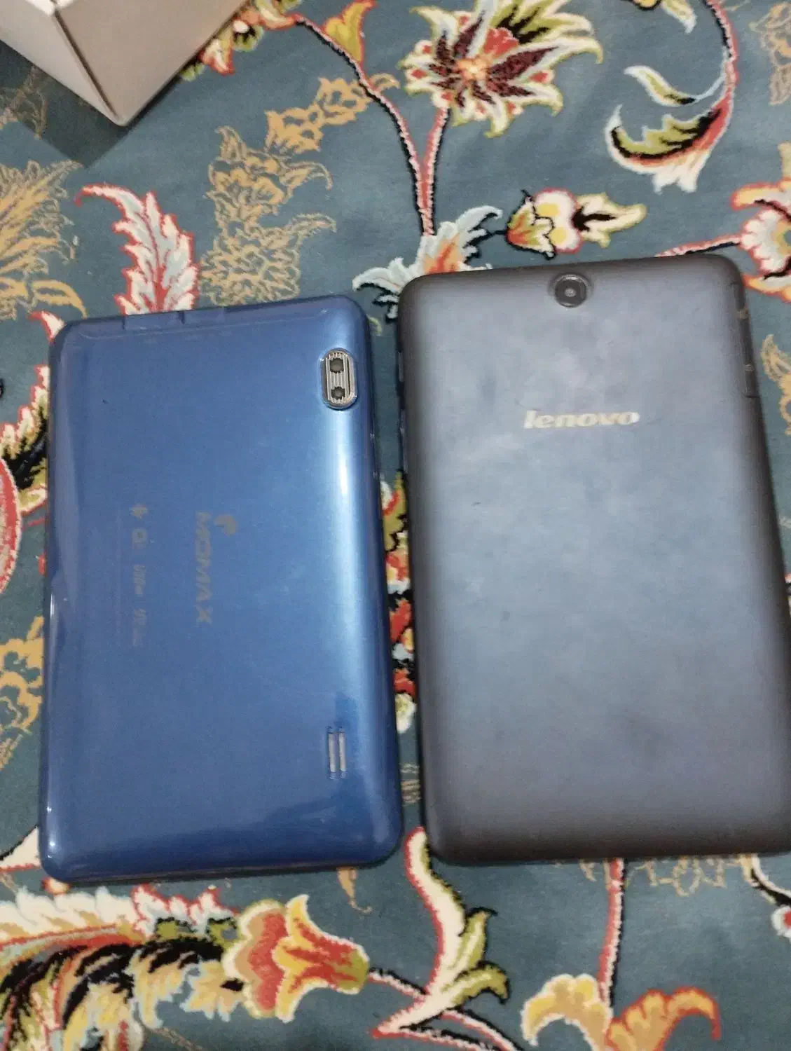 دو عدد تبلت|تبلت|شاهین‌شهر, سعدی شمالی|دیوار