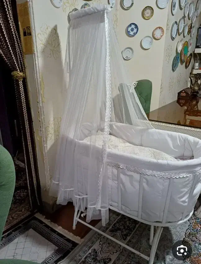 تخت نوزاد|مبلمان خانگی و میز عسلی|مسجد سلیمان, |دیوار