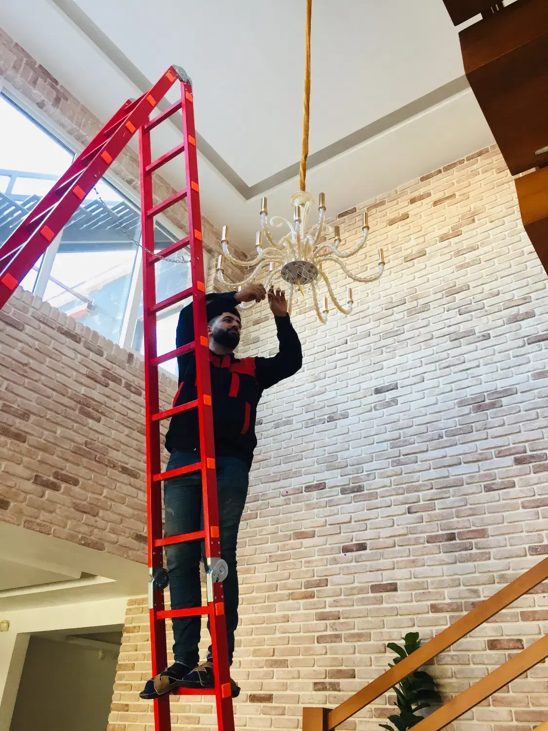 نصب لوستر تضمینی|خدمات پیشه و مهارت|گرگان, |دیوار