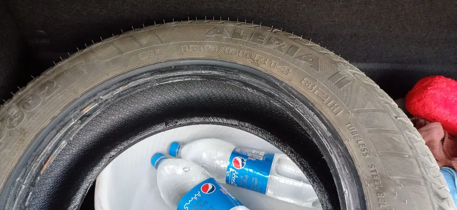 ۴ حلقه لاستیک بارز کاملا در حد نو|قطعات یدکی و لوازم جانبی|بندر امام خمینی, |دیوار