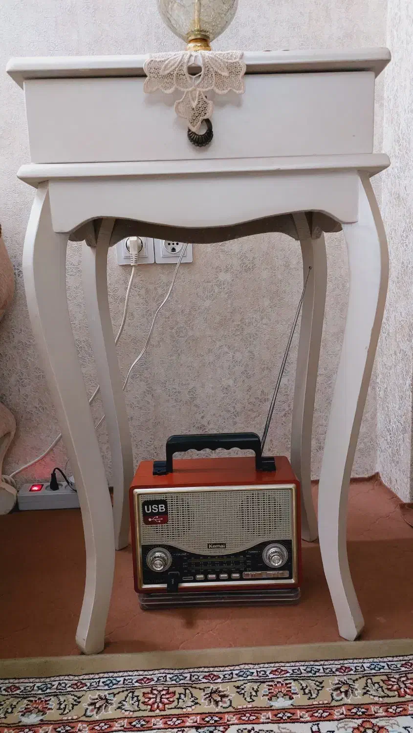 میز و آباژور نو|چراغ خواب و آباژور|مشهد, طلاب|دیوار