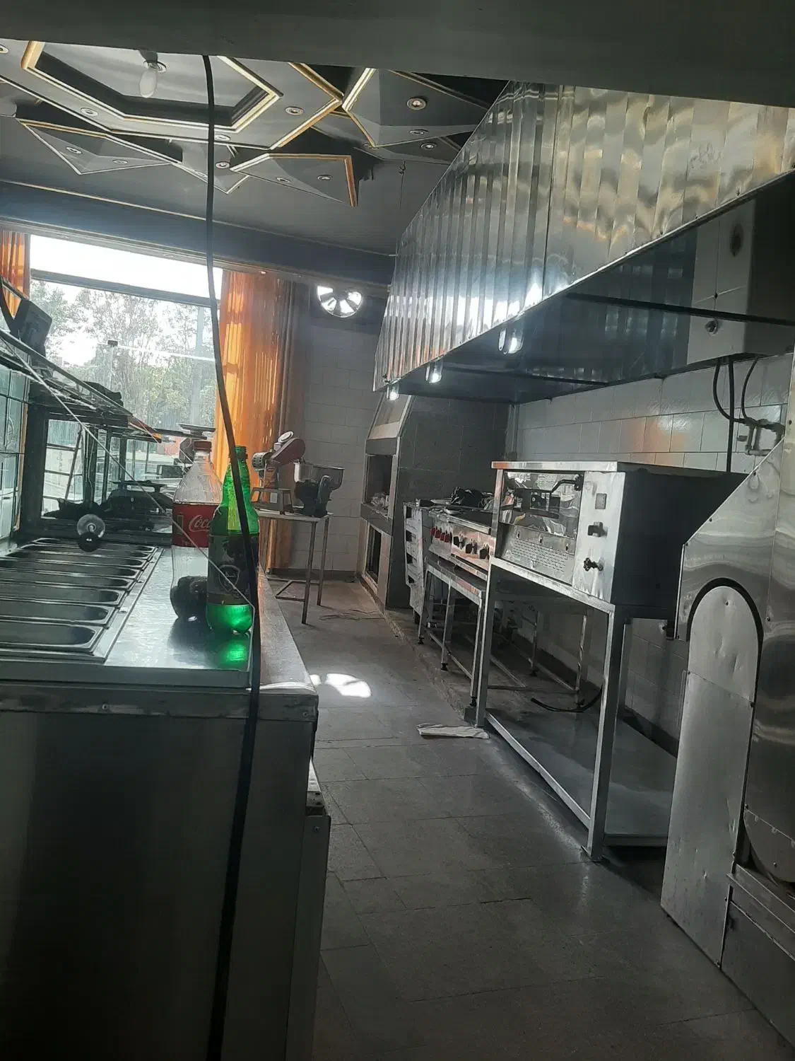 کارگر ساده جهت کار در کافه رستوران|استخدام خدمات فروشگاه و رستوران|اراک, |دیوار