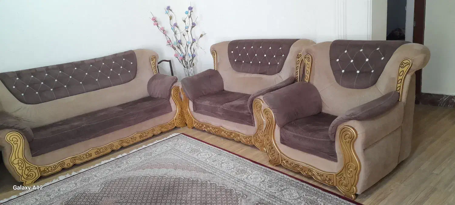 مبل بسیار تمیز|مبلمان خانگی و میز عسلی|بندرعباس, |دیوار