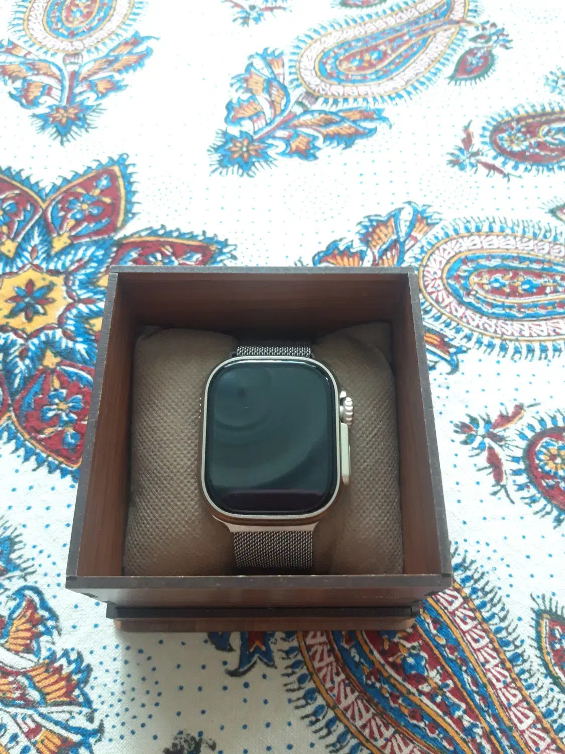 رولکس|ساعت|شیروان (خراسان), |دیوار