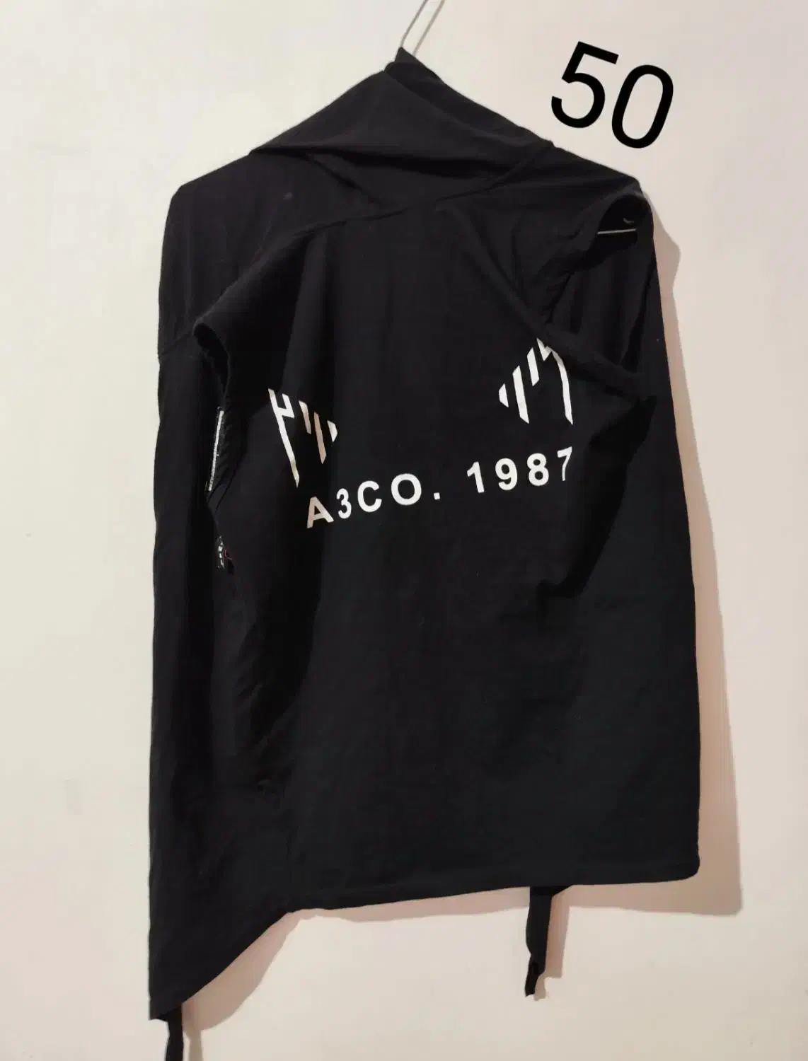 لباس در حد نو|لباس|بانه, |دیوار