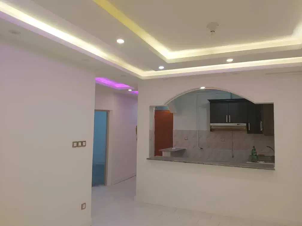 یک واحد 72 متری نزدیک بازار و شهرداری آفخرا|فروش آپارتمان|رشت, چله خانه|دیوار