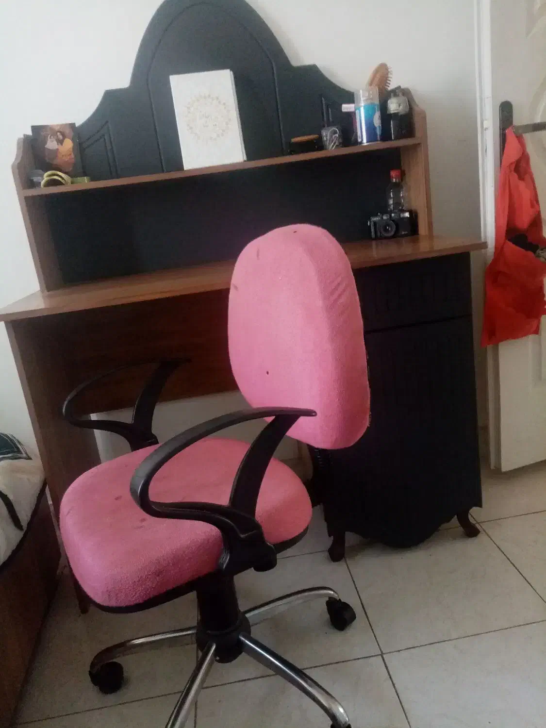 میز تحریر|میز تحریر و کامپیوتر|محمدیه-قزوین, |دیوار