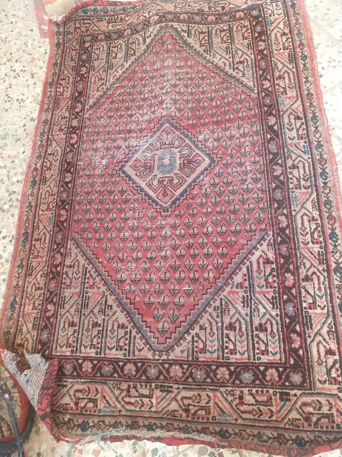 دست بافت قدیمی باسلام دست بافت قدیمیُ قیمت ۵۰۰توما|فرش|خرم‌آباد, |دیوار