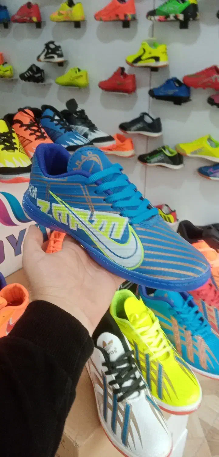 کتونی مدل امباپه مناسب سالنی ورزشی فوتبالی|کیف، کفش، کمربند|قم, ولیعصر|دیوار