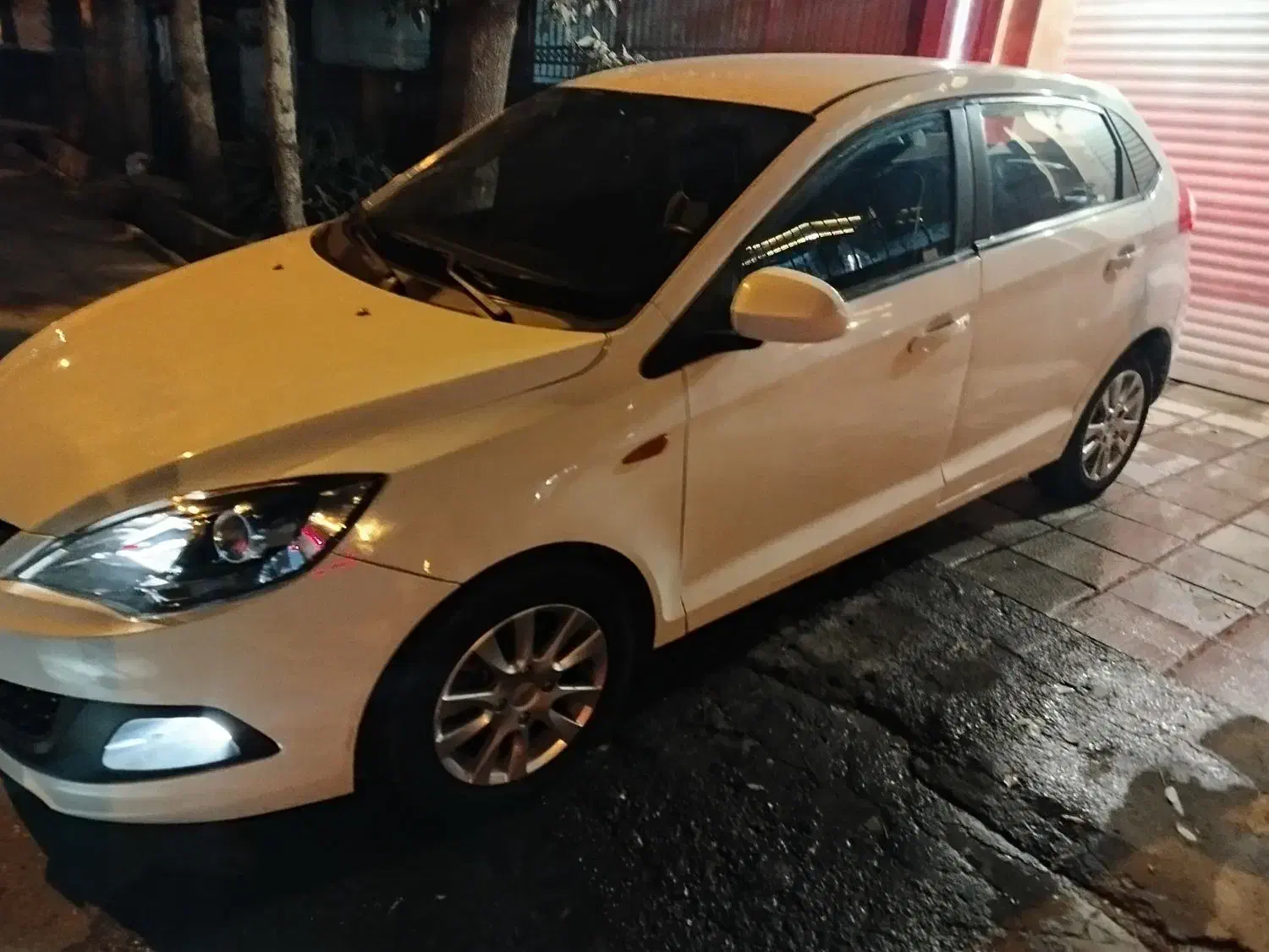 ام وی ام 315نیوفیس بی رنگ|خودرو سواری و وانت|کرج, کوی فرهنگ|دیوار