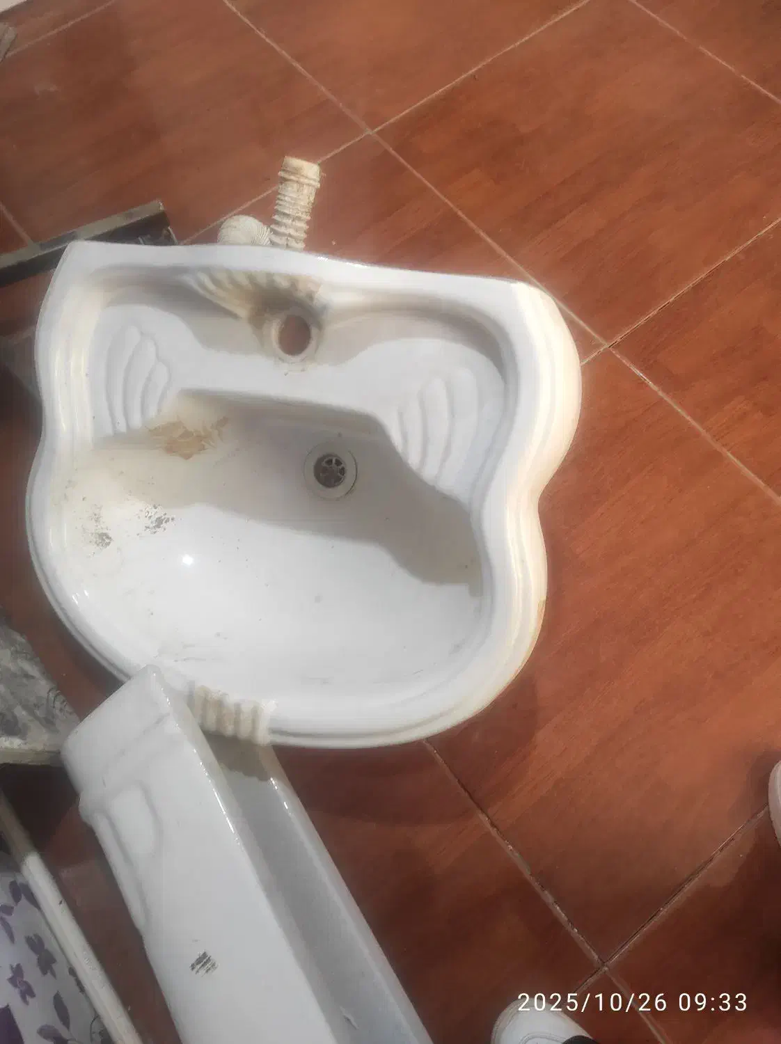 رو شویی سالم|لوازم سرویس بهداشتی|ملایر, |دیوار