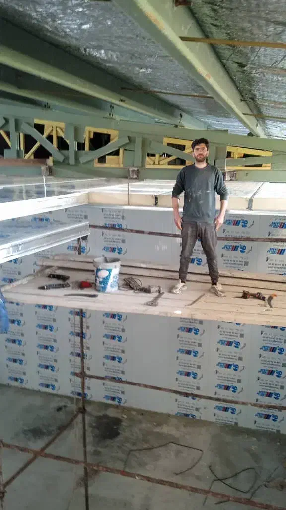 طراحی و نصب سوله انواع ساندویچ پانل سقفی و دیواری|خدمات پیشه و مهارت|نظرآباد, نظرآباد|دیوار