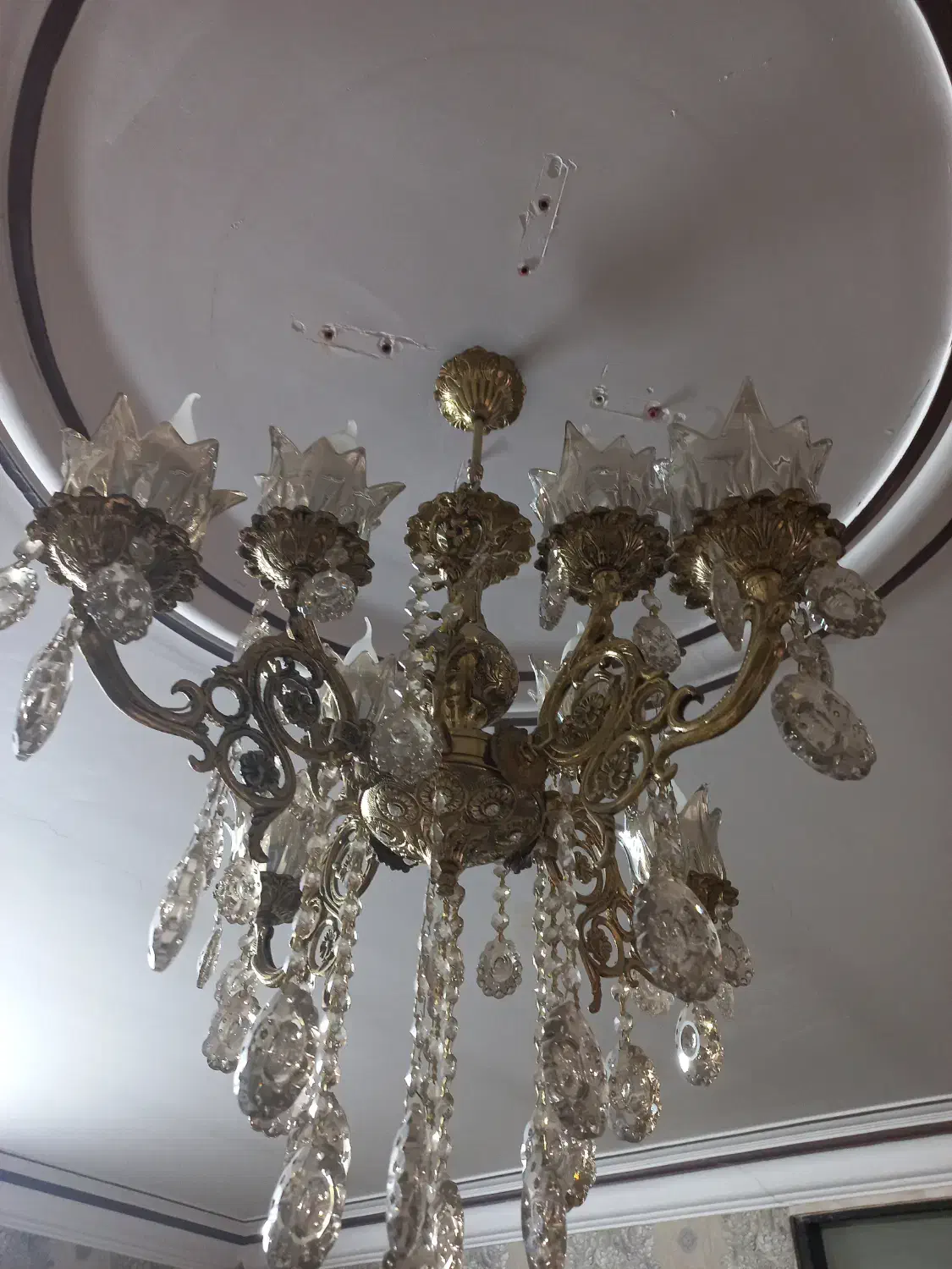 فروش لوستر برنجی 4شاخه8شعله|لوستر و چراغ آویز|کاشان, قطب راوندی|دیوار