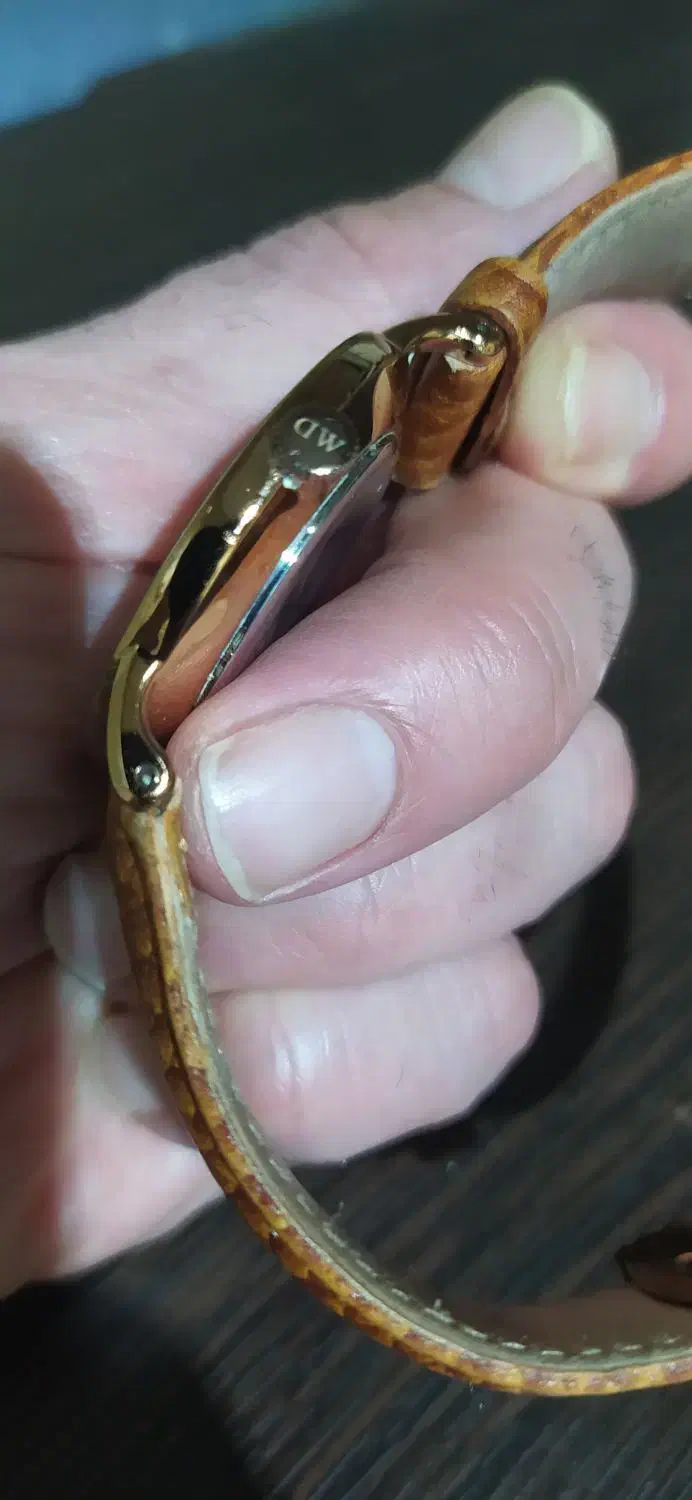 دوعددساعت مچی اصل بشرط مارک معروف دنیل ولینگتون|ساعت|تهران, سازمان برنامه جنوبی|دیوار