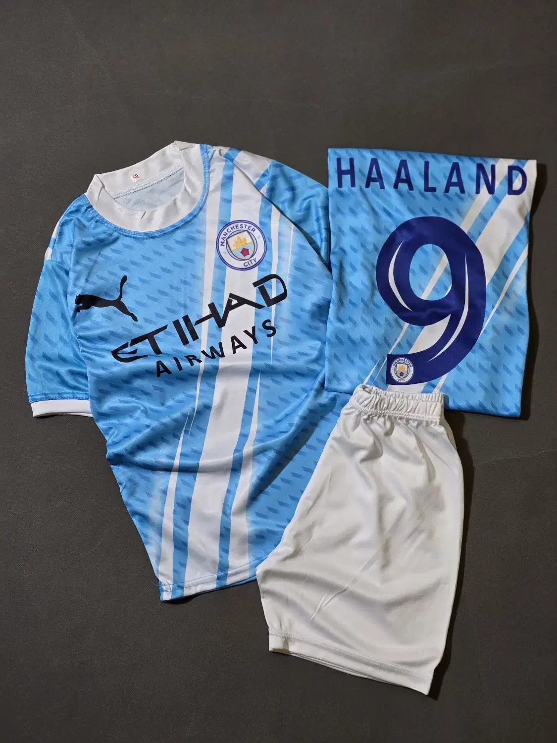 کیت ورزشی هالند منچستر سیتی ۴ تا ۱۴ سال|کفش و لباس بچه|تهران, شمیران‌نو|دیوار