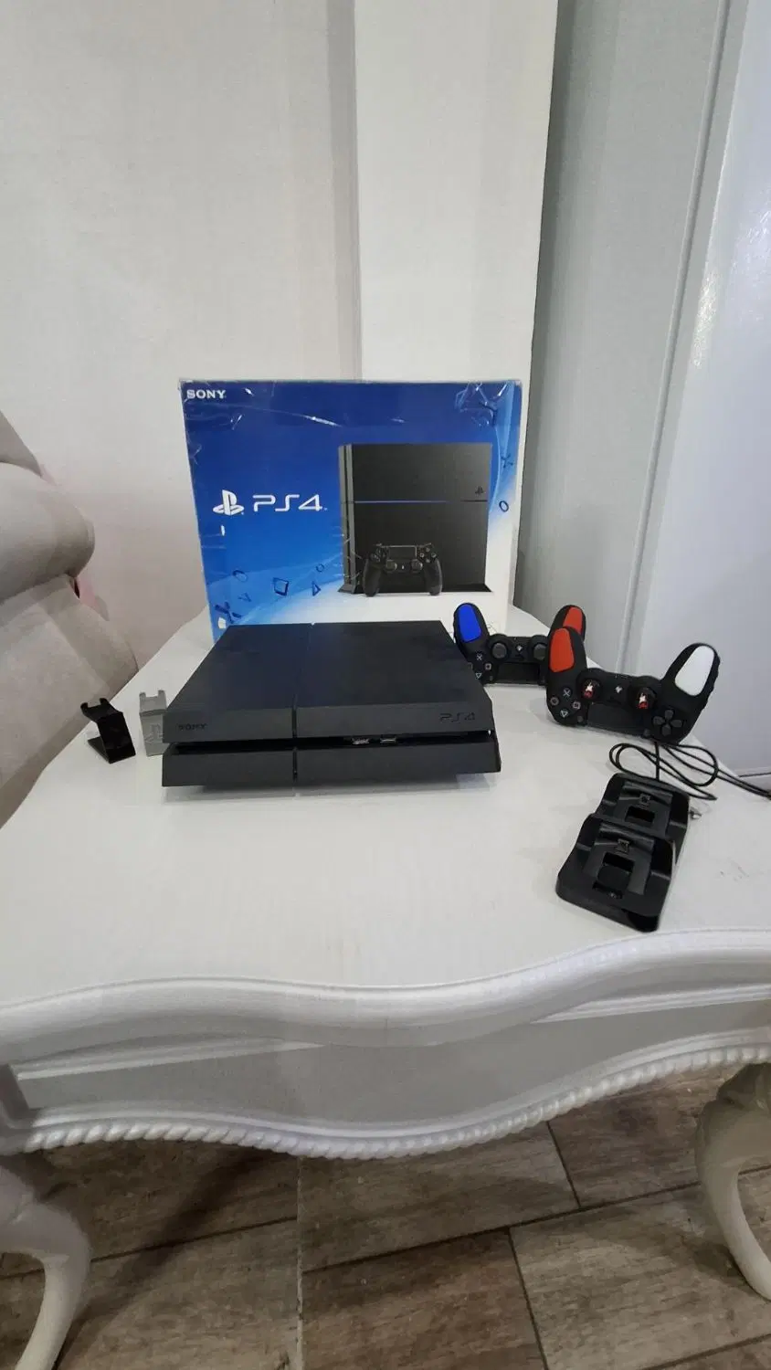 ps4 fat|کنسول، بازی ویدئویی و آنلاین|رشت, باهنر|دیوار