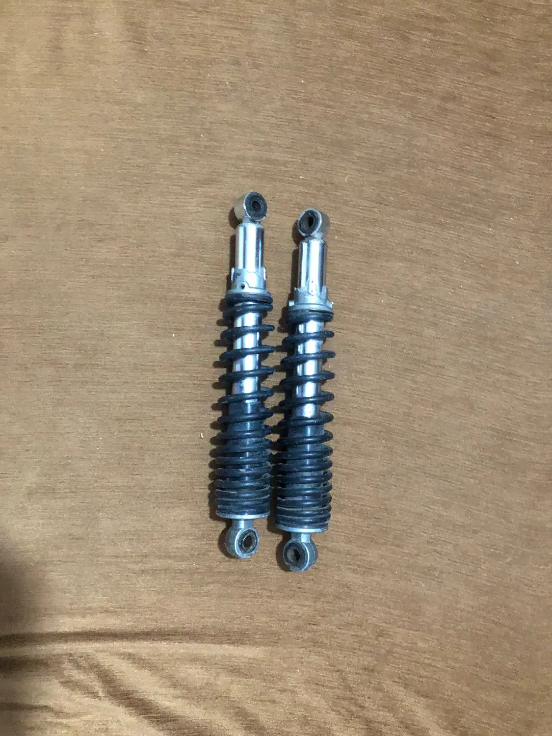 کمک موتور ۱۲۵|قطعات یدکی و لوازم جانبی|رشت, آتشگاه|دیوار