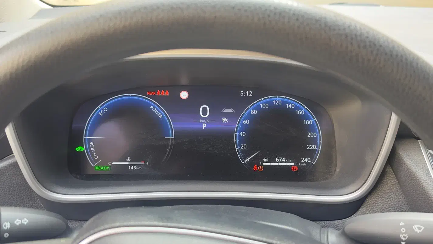 تویوتا لوین ۱۸۰۰ هیبرید-با آپشنهای فابریک نصب شده|خودرو سواری و وانت|تهران, تجریش|دیوار