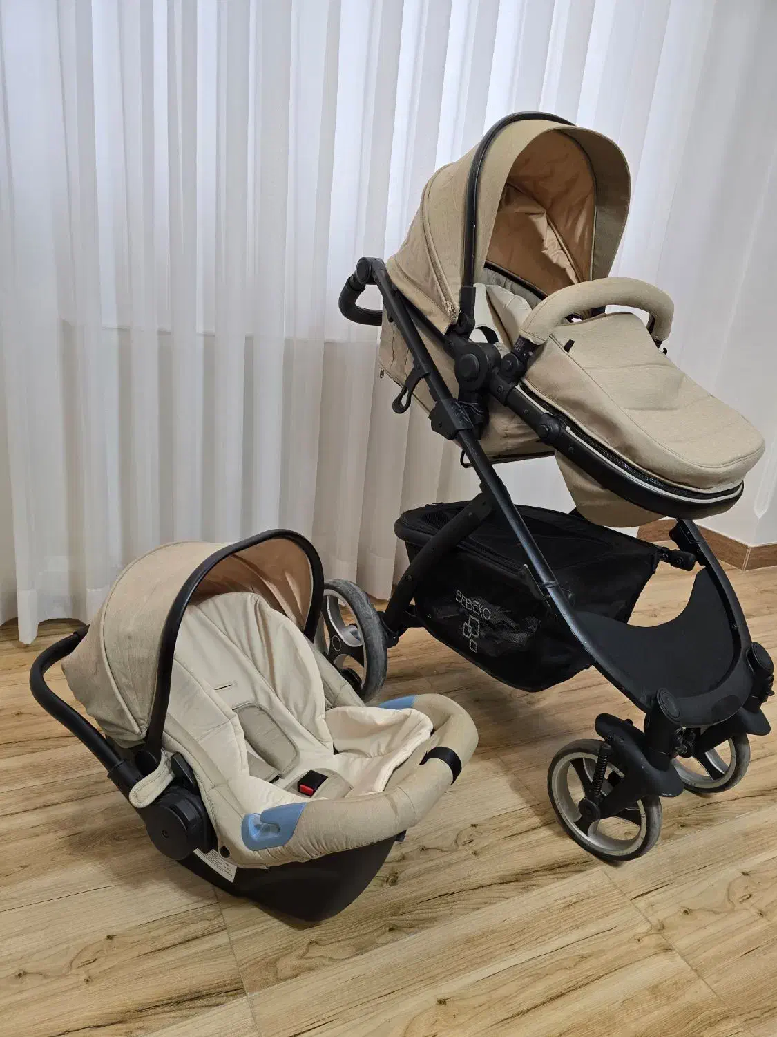 کالسکه،کریر،دوچرخه،صندلی غذا،روروئک در حد نو|اسباب و اثاث بچه|رشت, چله خانه|دیوار