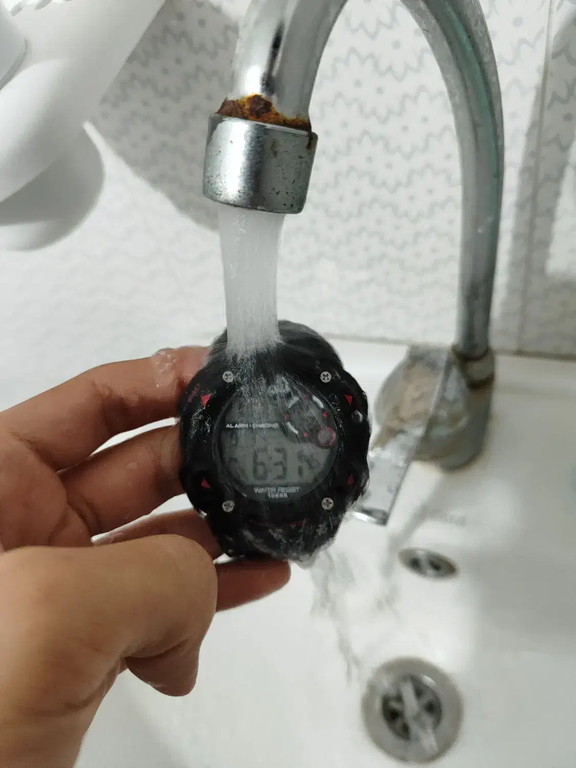 ساعت Q&Q غواصی ضد آب تا ۱۰ متر اورجینال|ساعت|اردبیل, |دیوار