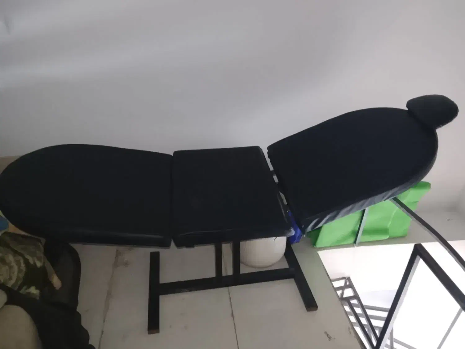 تخت پاکسازی|آرایشگاه و سالنهای زیبایی|کردکوی, |دیوار