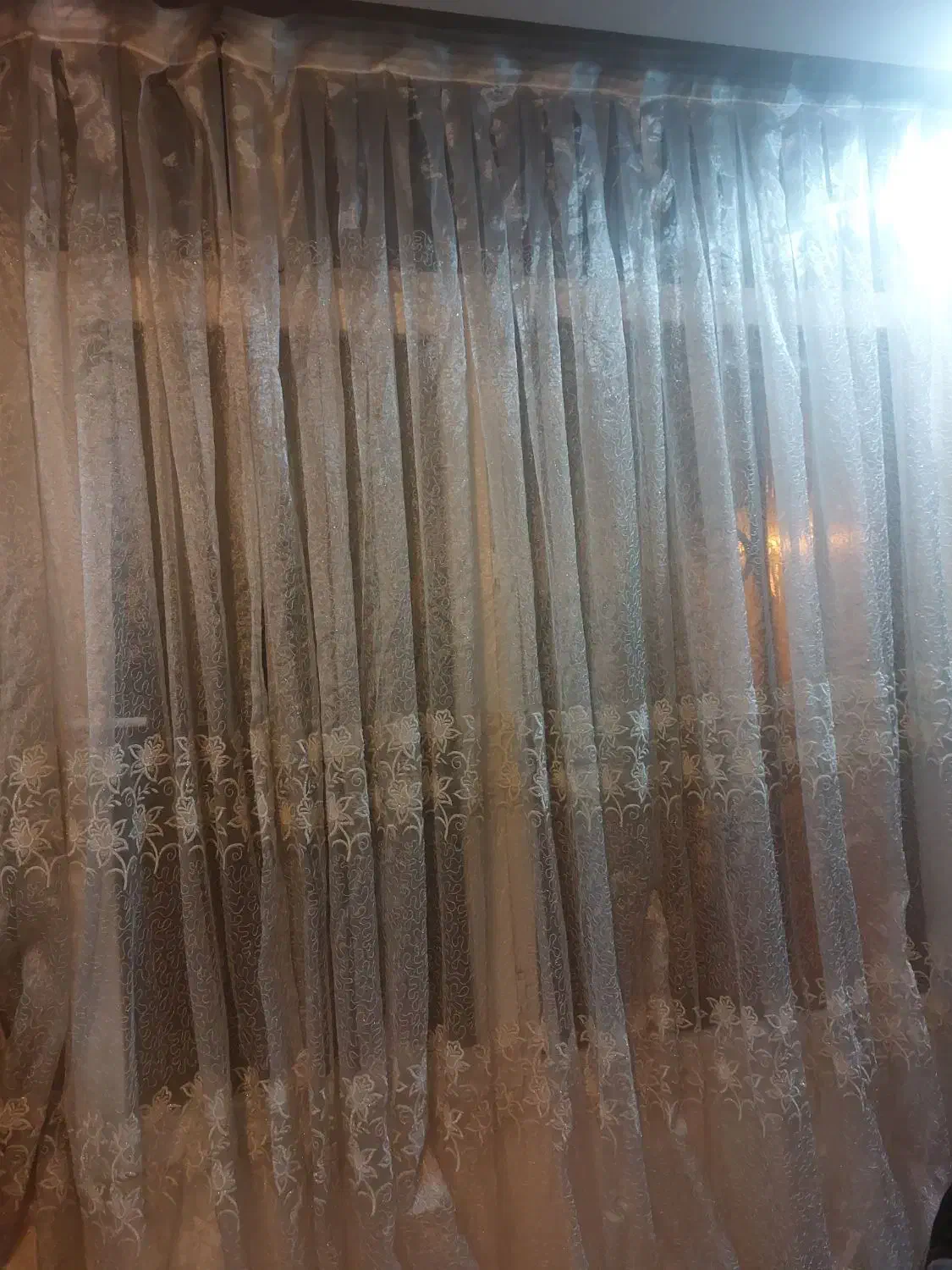 دو عدد پرده شاین پذیرایی زیبا در حد نو|پرده، رانر، رومیزی|تهران, امیریه|دیوار