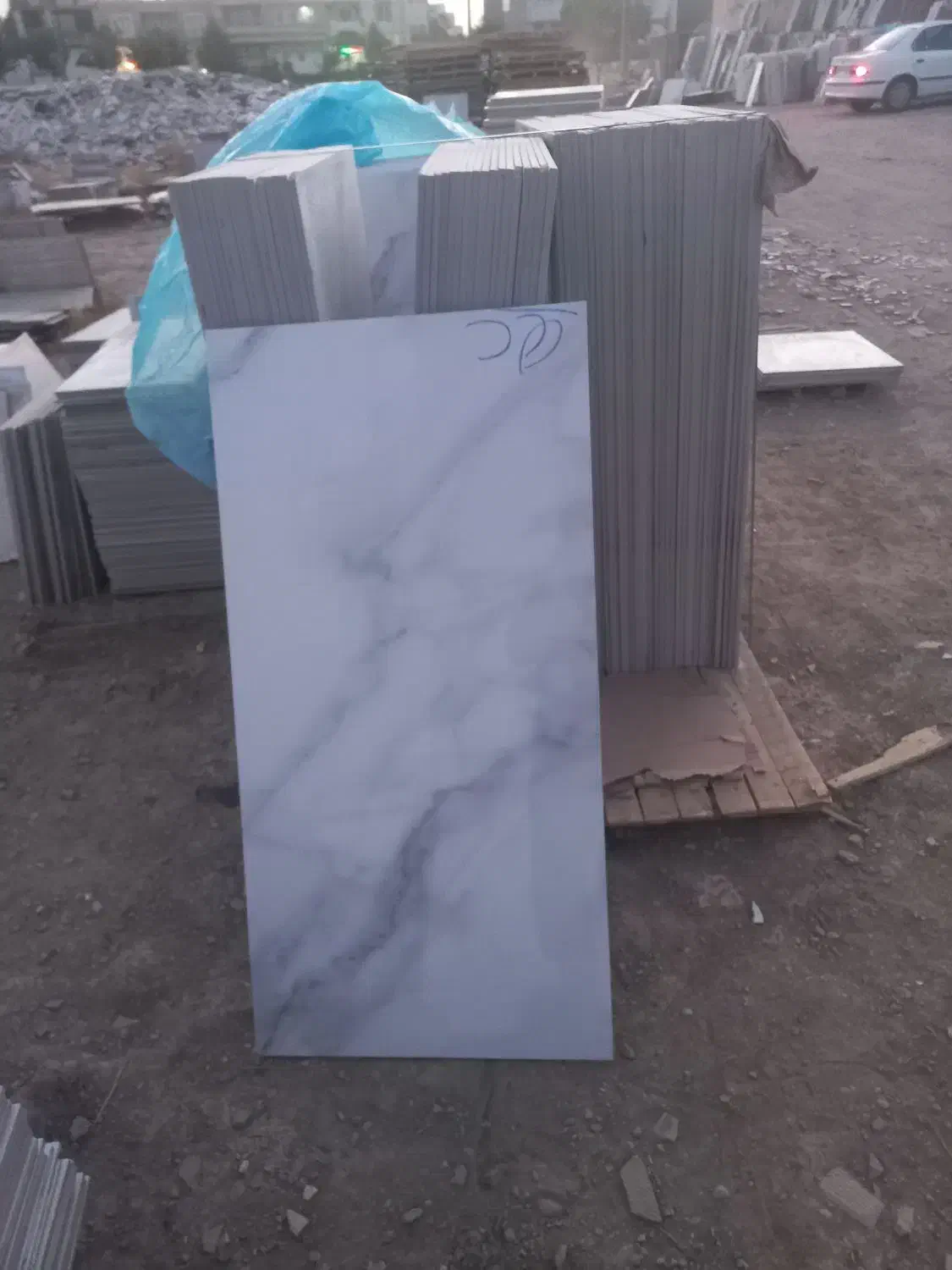 سرامیک سجاد پرسلان|عمده‌فروشی|الیگودرز, |دیوار