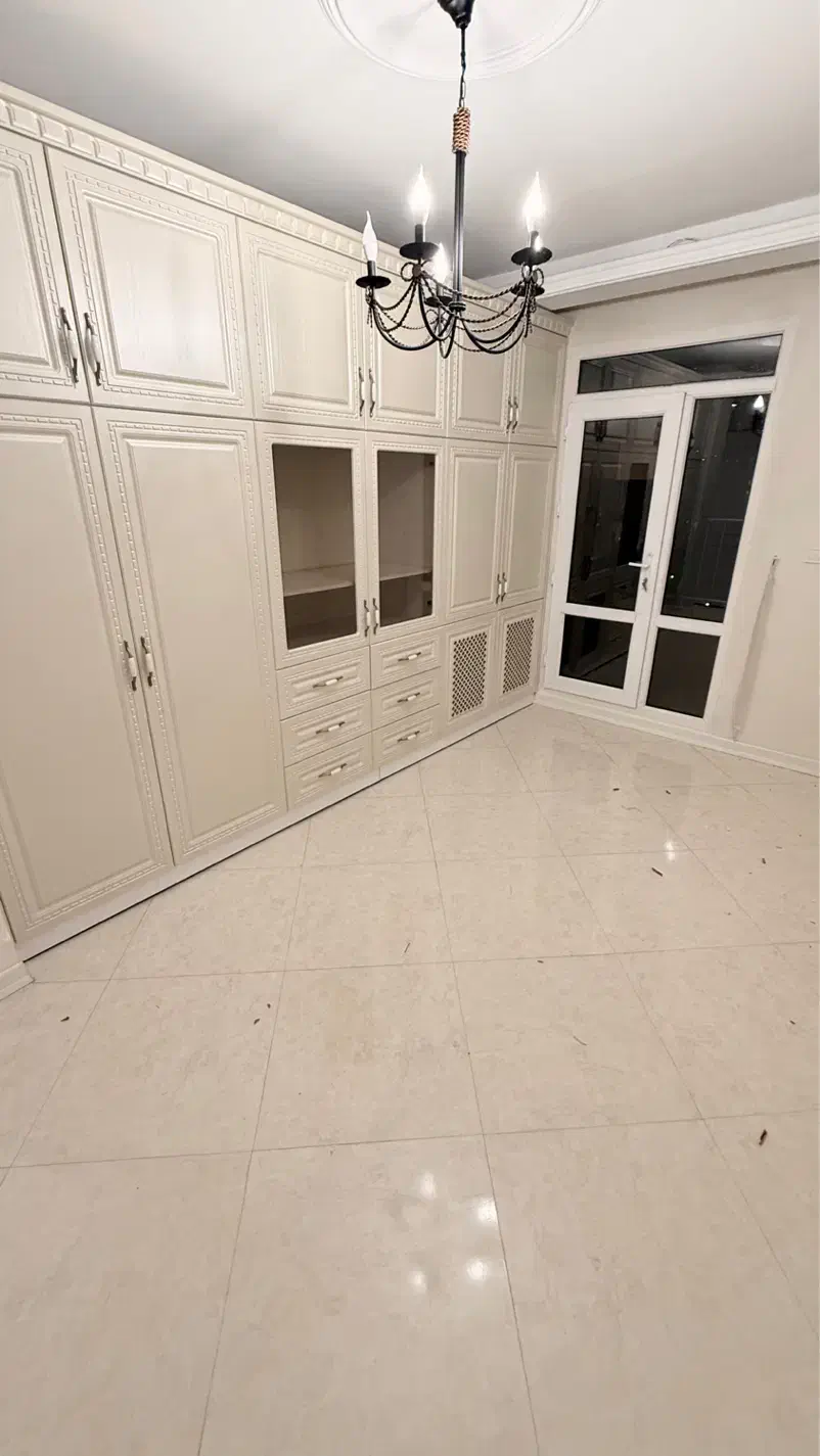 ۱۶۰متری سه خوابه/بلوار مژدی/شهرک نفت/ویو ابدی