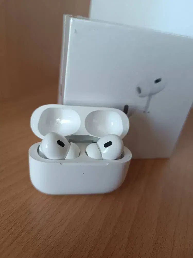 ایرپاد پرو 2 نویزکنسلینگ دار،هندزفری،هدفون، اپل|لوازم جانبی موبایل و تبلت|تهران, سهروردی|دیوار