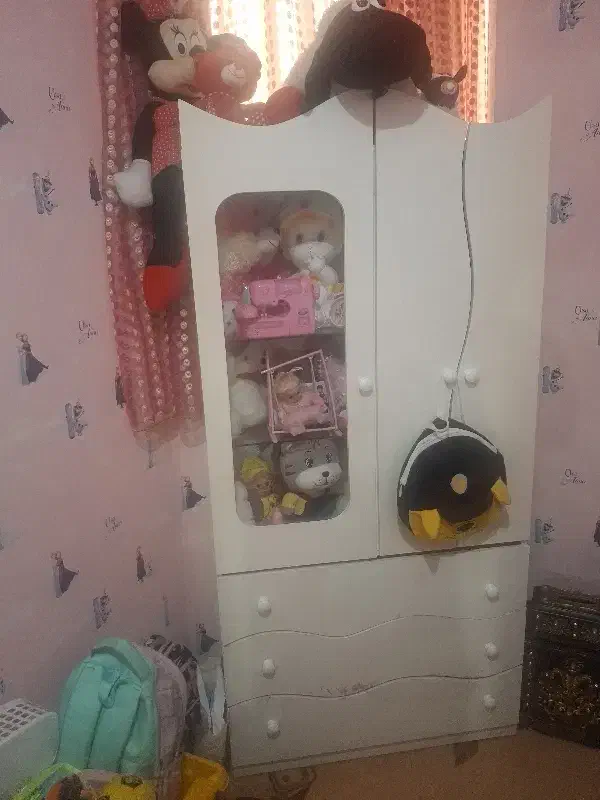 کمد کودک|تخت و صندلی بچه|خرمآباد, |دیوار