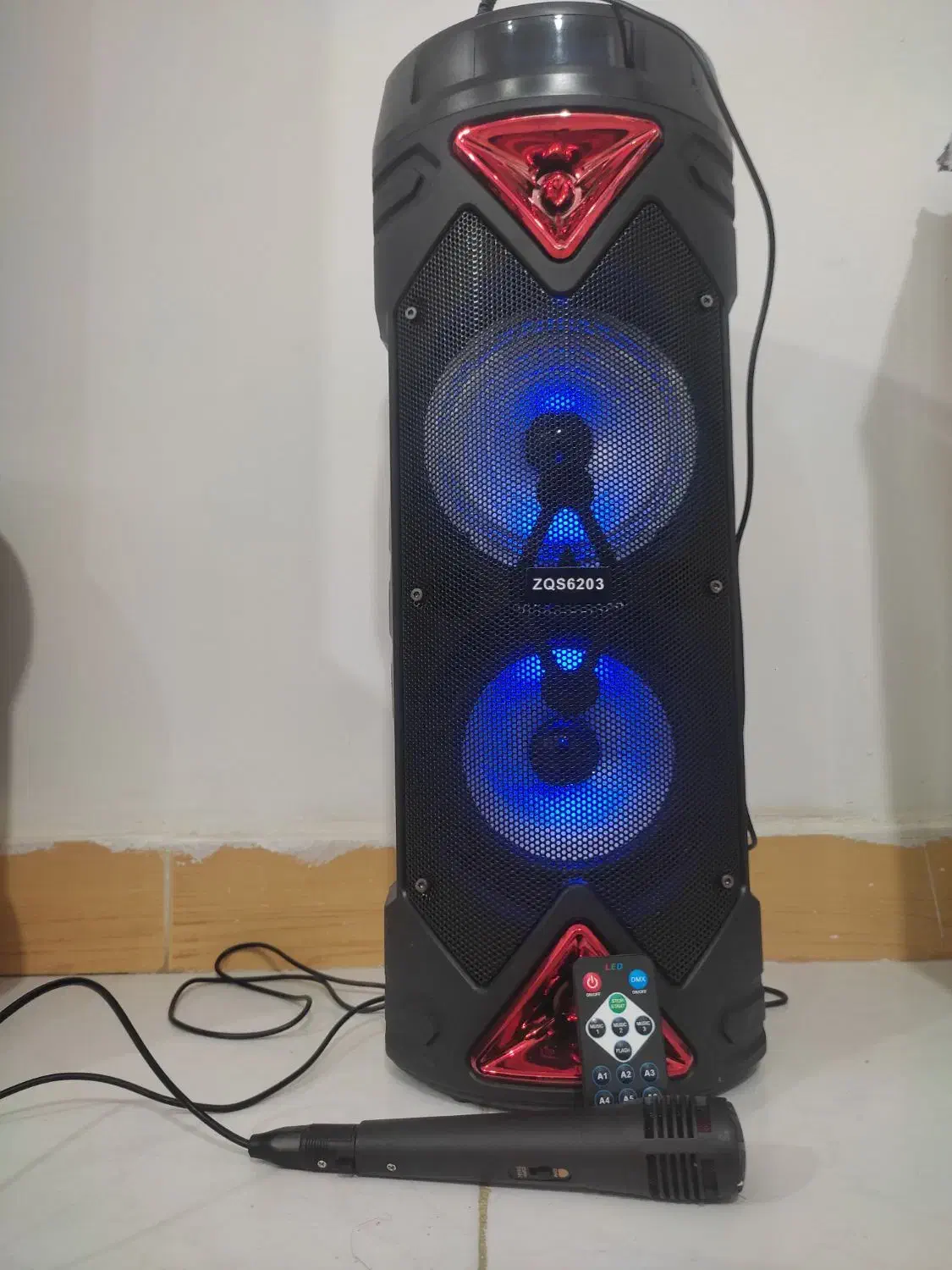 اسپیکر در حدنو|سیستم صوتی خانگی|رشت, گیل|دیوار