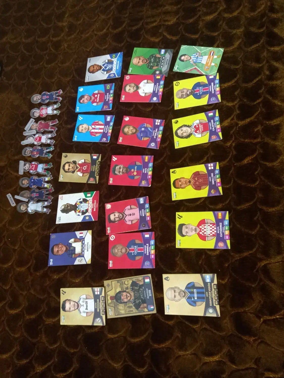 همه ی کیمدی ها با ورچست و استند|اسباببازی|کن, |دیوار