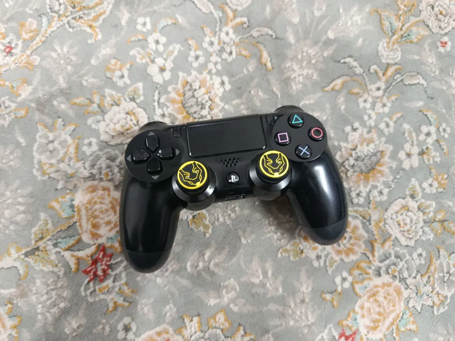PS4 پرو اکانتی ۱ ترابایت تک دسته|کنسول، بازی ویدئویی و آنلاین|تهران, دولتخواه جنوبی|دیوار
