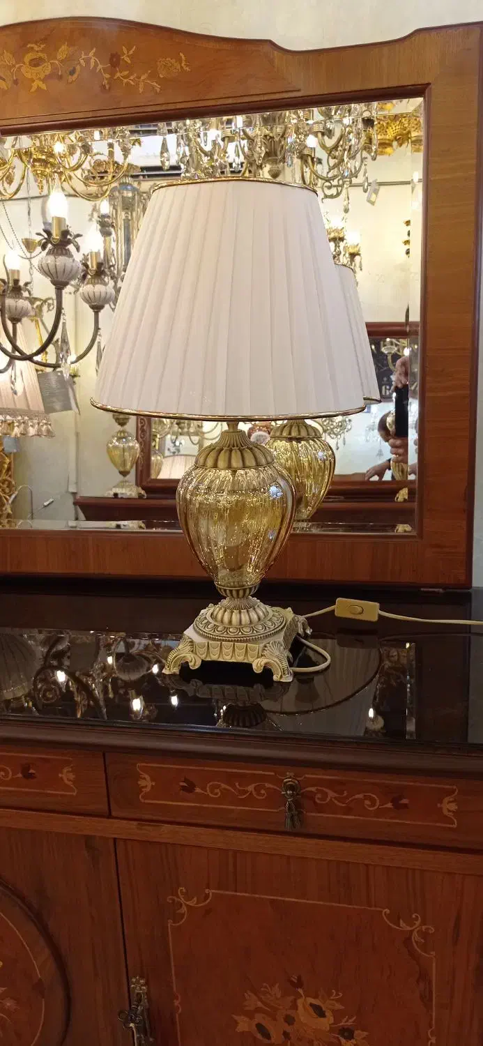 آباژور چینی و برنز|چراغ خواب و آباژور|تهران, منیریه|دیوار