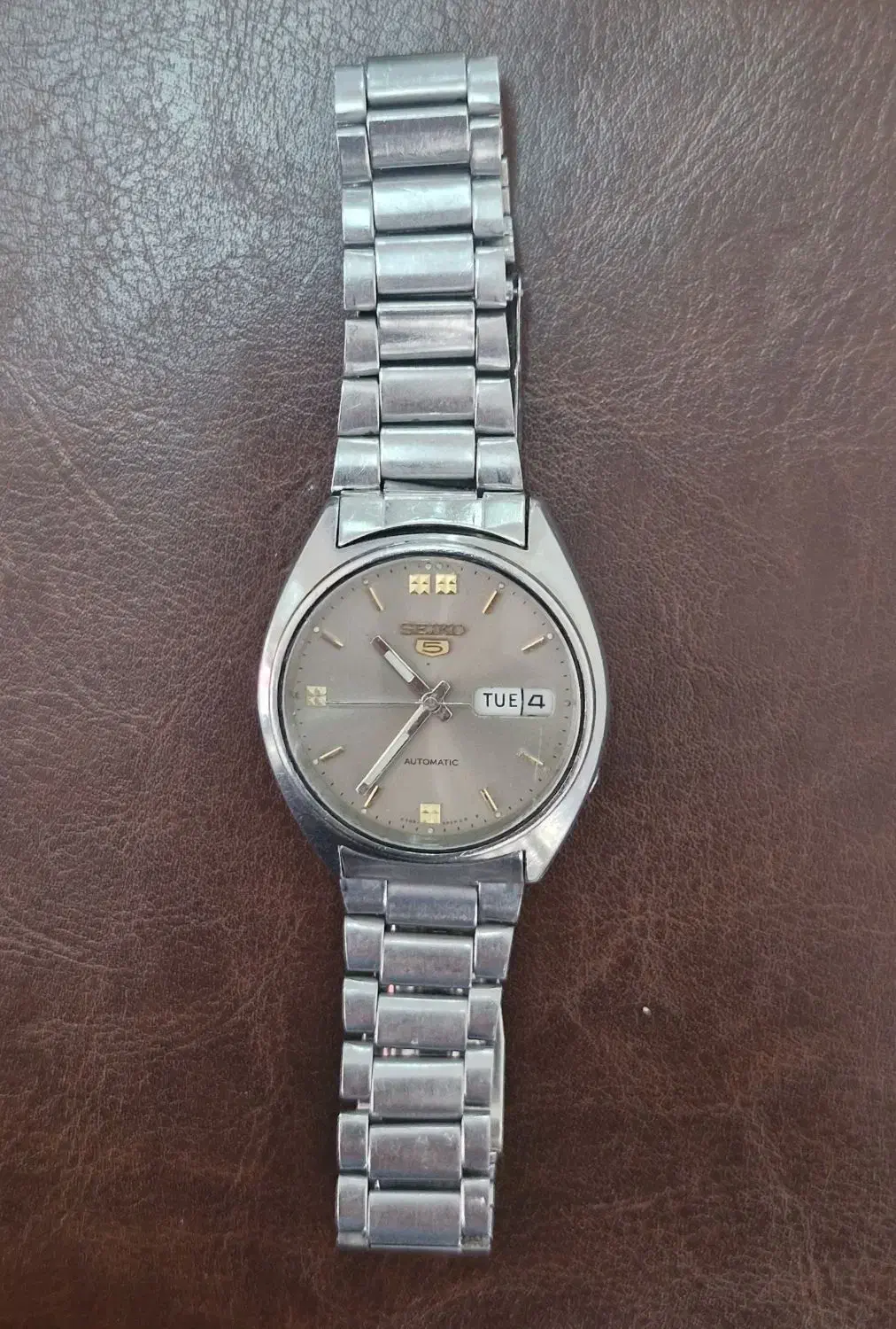 ساعت سیکو 5|ساعت|شوشتر, |دیوار